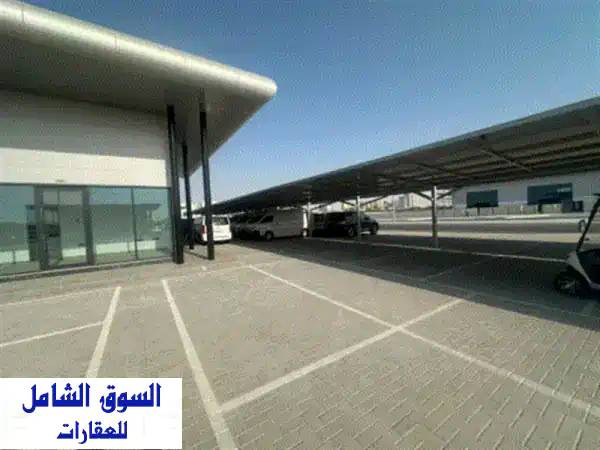 معارض تجارية للإيجار السنوي  موقع استراتيجي...