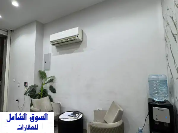 للإيجار محل تجاري في the market mall محور جمال عبد...