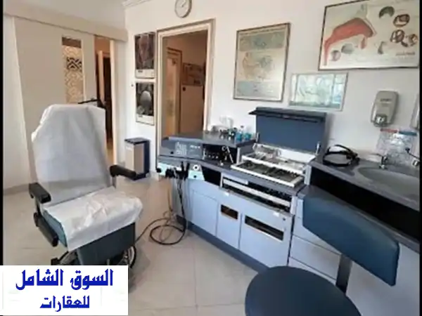 غرفة عيادة طبية للإيجار