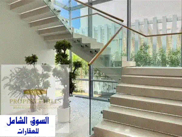 للبيع فيلا صف اول علي البحر مباشرة متشطبة...