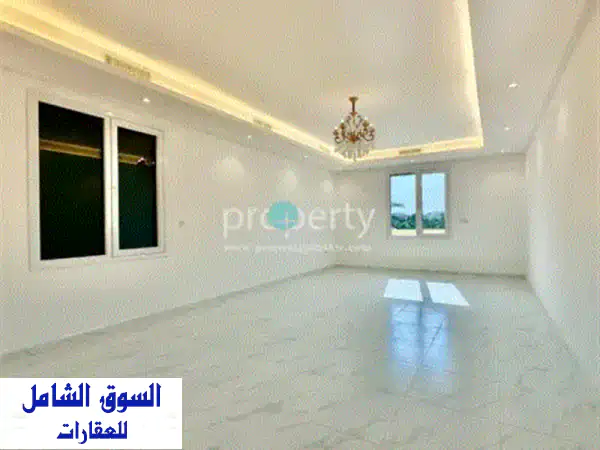 دور ب 3 غرف نوم ماستر للإيجار في سلوى، مدينة الكويت. غرفة معيشة واسعة، 3 غرف نوم ماستر، دورة مياه ...