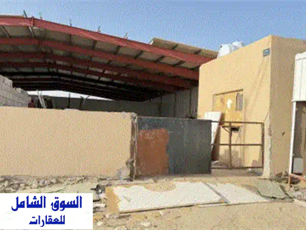 مصنع حدادة للجار في مدينة نفي تابعه منطقة الدوادمي فمن يرغب استئجارها شهري أو سنوي يتواصل معي