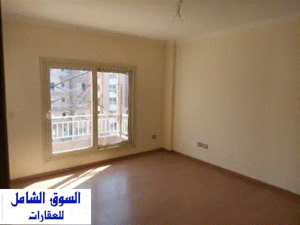 شقة 160 متر في كمبوند وصال الشروق أمام مدينتي إيجار 11 ألف عقد سنتين عمولة نصف شهر أول سكن 2