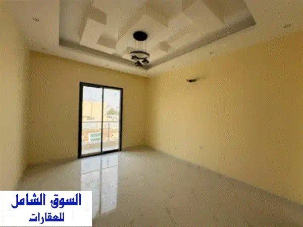 فيلا تاون هاوس للبيع في الحليو 1 المواصفات خمس غرف ومجلس وصالة و6 حمامات ومطبخ ومساحة البناء 2500 ...