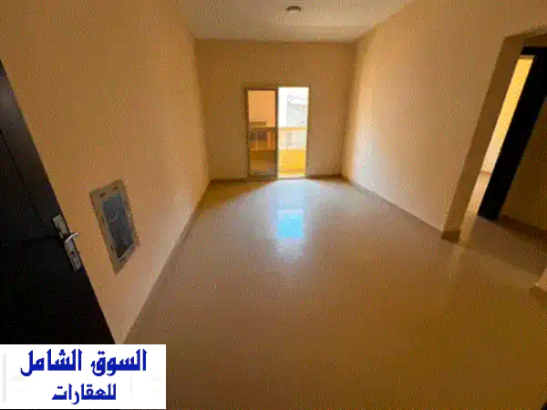 شقة غرفة نوم واحدة للإيجار في الرميلة 1 الخط الثاني من كورنيش عجمان. شرفة باطلالة رائعة، تصميم مشمس ...