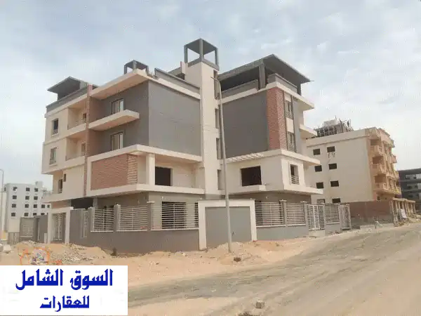 شقة استلام فوري للبيع 180 متر في بيت الوطن الحي الرابع التجمع الخامس beit al watan 5 th settlement new cairo