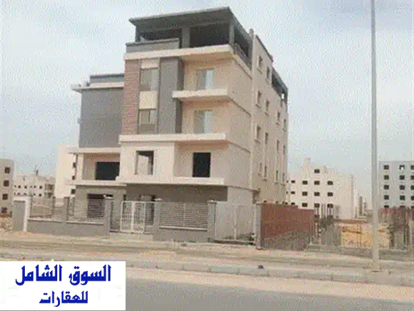 شقة استلام فوري للبيع 180 متر في بيت الوطن الحي الرابع التجمع الخامس beit al watan 5 th settlement new cairo 4
