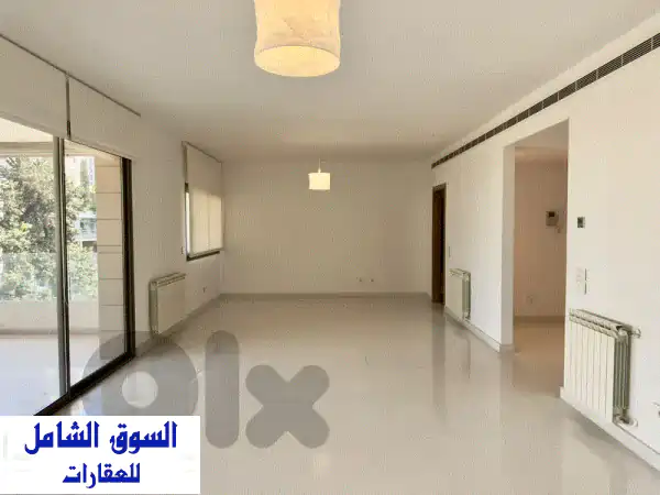 شقة فخمة وواسعة للإيجار في الأشرفية الصيفي، بيروت - 4 غرف نوم و5 حمامات