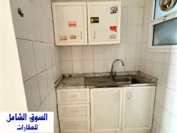 أكبر مساحة استوديو في المجرة مساحات جبارة ممتازة جدا تشطيبات سوبر ديلوكس مطبخ منفصل للخصوصيه ...