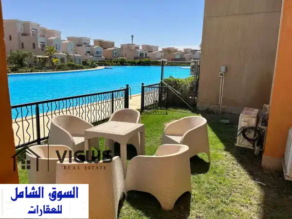 فيلا مستقلة 400 م مباشر علي اللاجون موقع متميز جدا...