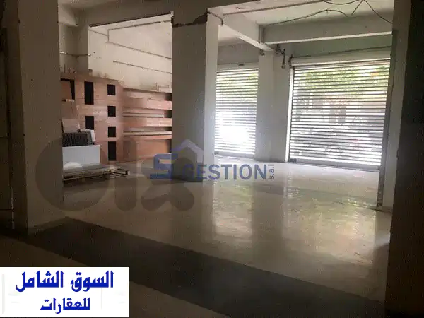 محل تجاري بمساحة مفتوحة للايجار في الجميزة، بيروت | موقع استراتيجي لمشروعك 3