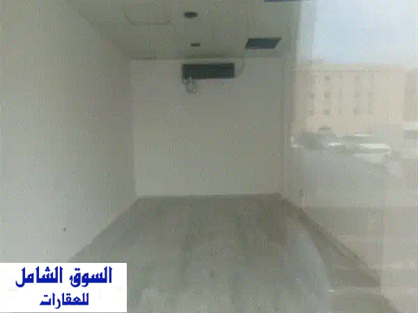 محلات للإيجار في مويلح الشارقة | فرصتك الذهبية لعمل مزدهر وموقع استراتيجي