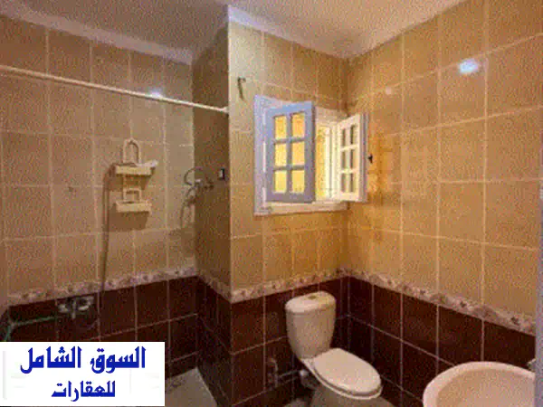 فرصة مميزة لامتلاك فيلا داخل مارسيليا 2  الساحل الشمالي الكيلو 72. فيلا مكونة من دورين، بتشطيب ...