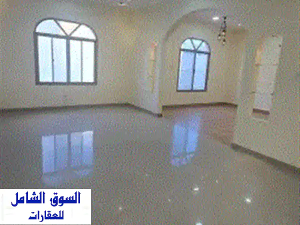 للإيجار بيت في مدينة عيسى جد علي يتكون من 4 غرف وصالة...
