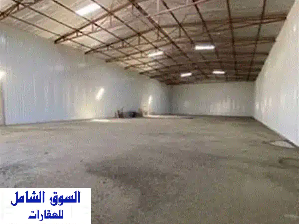 قسيمة للإيجار في الشويخ الصناعية بموقع مميز جدا، مدخل ومخرج سهل. المساحة 2850 متر مربع. خصصت هذه ...