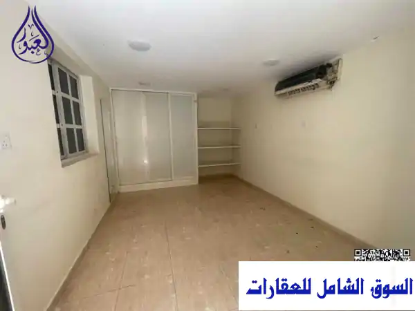 فيلا طابف ارضي للمواطنين بمنطقة الجرف بالقرب من مستشفي ثومبي التخصصي للإيجار في عجمان