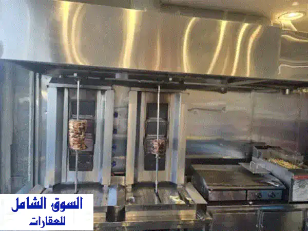 فرصة استثمارية ذهبية: مطعم بيتزا وشاورما...