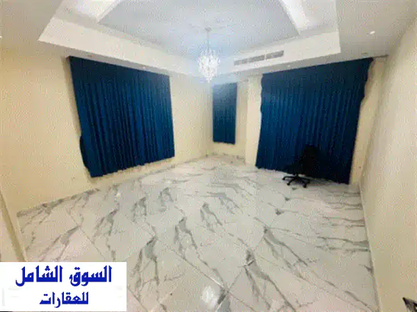 فيلا فاخرة للإيجار في الزاهية عجمان: واحتك الخاصة بقلب مجمع سكني متكامل