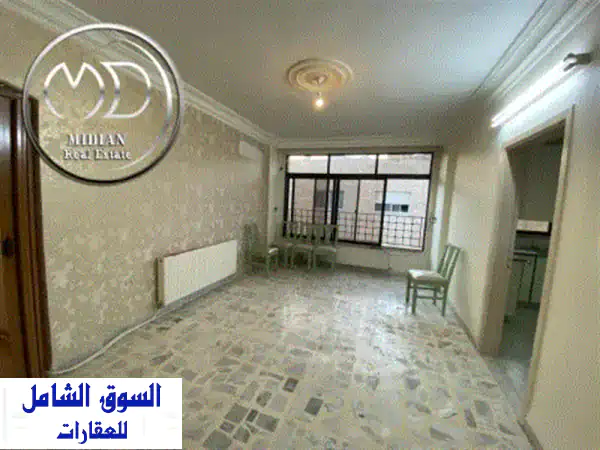 رقم الاعلان 9924 شقة للبيع الجاردنز مساحة 160م طابق ثالث اطلالة جميلة تصلح للاستثمار بسعر مميز جدا ...
