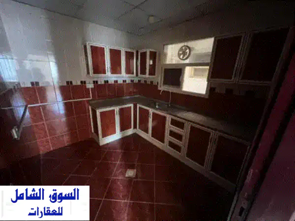 شقة للإيجار السنوي في عجمان الراشدية 3 | غرفة وصالة، أكبر مساحة، تشطيبات فاخرة، موقع استراتيجي