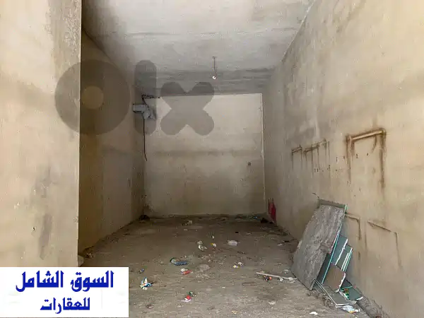 فرصة استثمارية ذهبية: محل تجاري مميز للبيع في قرية الصيفي، بيروت | 110 م² بموقع استراتيجي