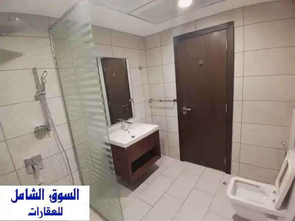 فرصة لا تعوض! شقة فسيحة ومجهزة للإيجار بجزيرة...