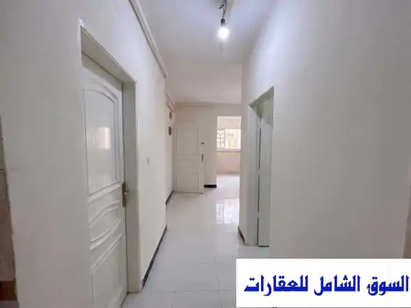 شقة للبيع 100 متر تشطيب سوبر لوكس تقاطع الملكة والعشرين في فيصل الجيزة