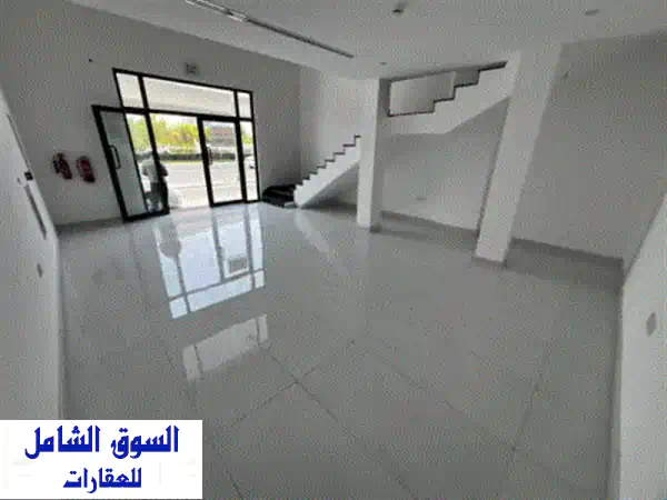 🔥 فرصتك الذهبية: محل تجاري فاخر أول ساكن...