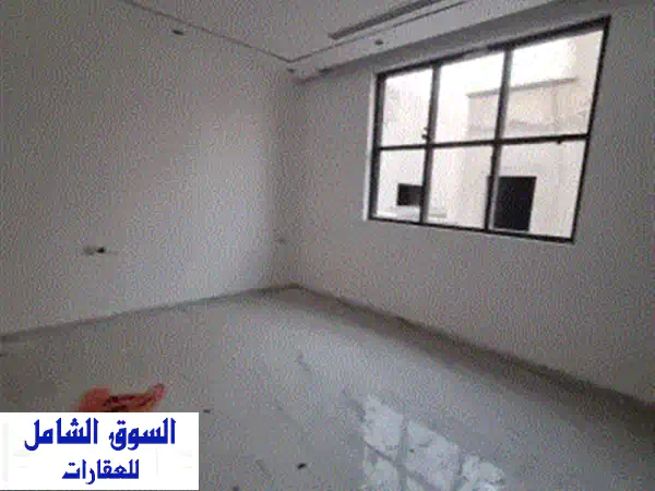 فيلا فخمة جديدة للبيع في الحوشي، الشارقة | 4 غرف ماستر | أول ساكن | 3200 قدم مربع
