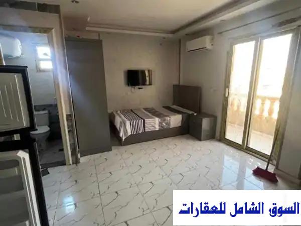 استوديو فاخر مفروش بدبل بلكونة للإيجار بقلب 6 أكتوبر...
