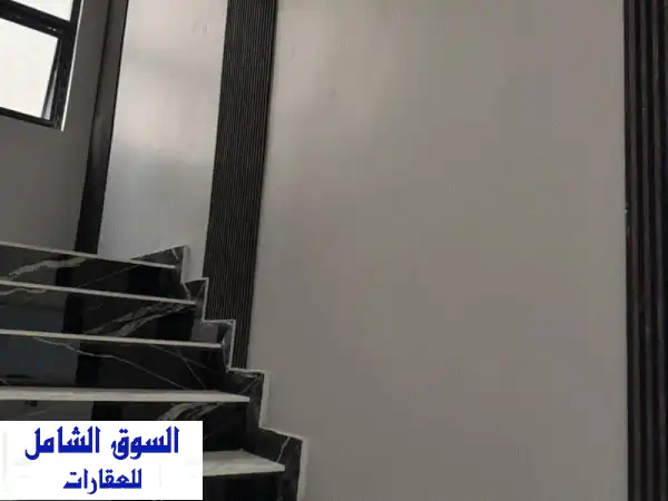 للإيجار فيلا ممتازة في الياسمين قريب حديقة...