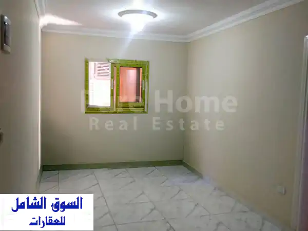 شقة للبيع بمحرم بك على الترام 92م - سكني أو إداري - تشطيب سوبر لوكس بالاسكندرية