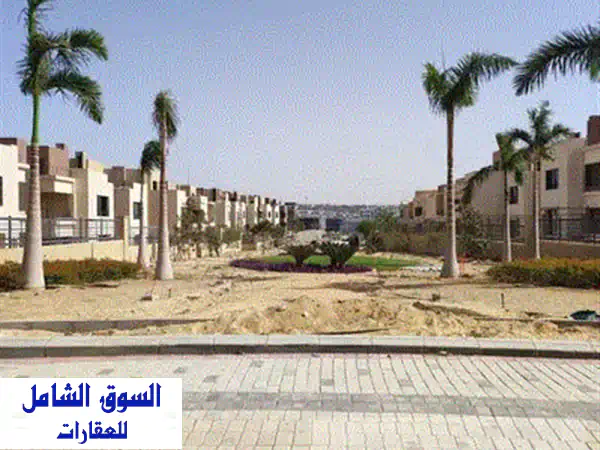 توين هاوس للبيع بعرض لفترة محدودة في كمبوند ألما الشيخ زايد الحي الأول بالقرب من هايبر وان              Alma Sheikh Zayed 1 th District Hyper One 3