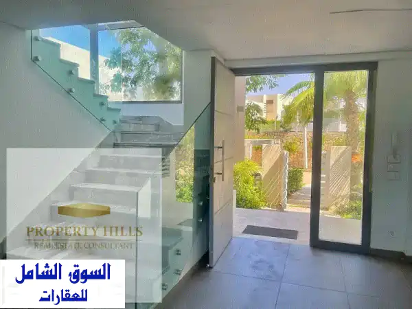 فيلا لقطة بأقل من سعره الاصلي متشطبة بالكامل...