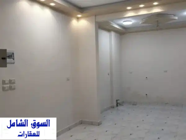 محل للبيع في مصر الجديدة متفرع من عبد الحميد...