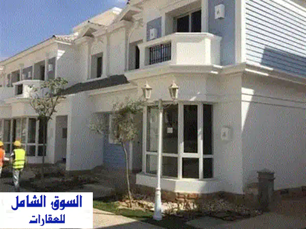 بسعر مخفض جدا !!! استلم فيلا بروف 342 م  3 غرف + غرفه لناني ف برايم لوكيشن ف ماونتن فيو اكتوبر بارك _ Mountain view October park