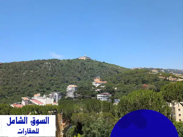 شقة الأحلام للبيع في مار تشاي، المتن 🏔️ إطلالة جبلية ساحرة 140م²