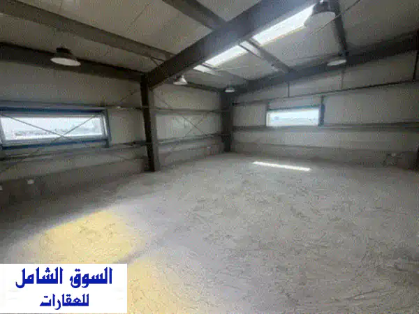 للإيجار مصنع مميز في منطقة الصجعة، فرصة مناسبة للمصانع والأنشطة الصناعية، بموقع عملي وتجهيزات تساعد ...