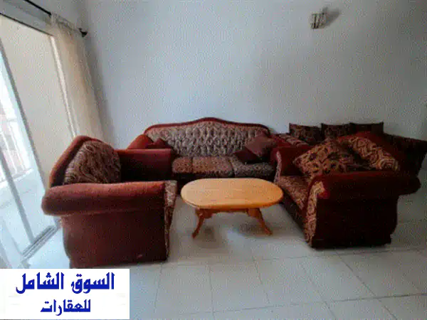 استوديو كبير نظيف ومرتب للإيجار في الحورة. يحتوي على غرفة، حمام، صالة، مطبخ، وبلكونة. السعر بدون ...