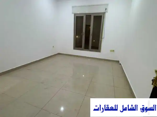 للإيجار شقة بسلوى 3 غرف منهم ماستر في سلوى حولي