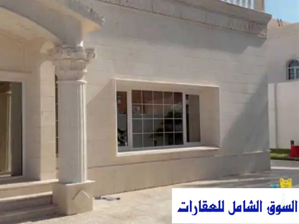 للبيع بيت شعبي بالدحيل جريان نجيمة شارعين في الدوحة