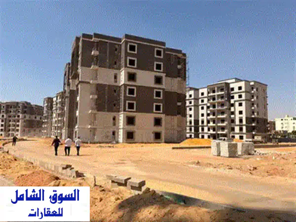 شقة متشطبة الترا سوبر لوكس بحرى جمب ال Club House فى كمبوند مايان الشروق  بالقرب من  البروج  وصال  مدينتى 4