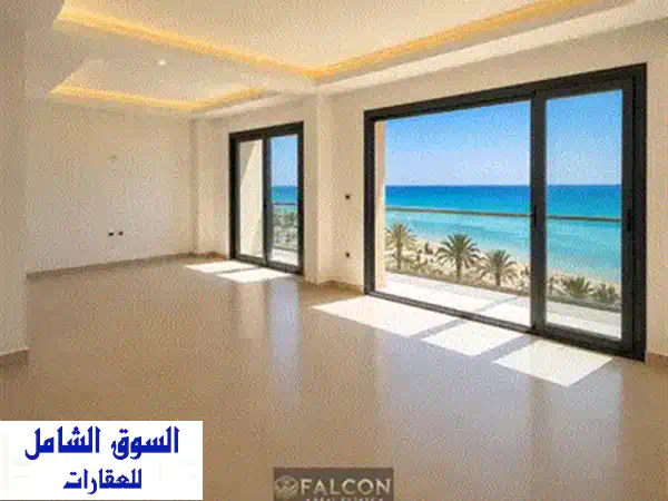 شاليه عايم ع البحر استلام متشطب بالتكيفات والمطبخ فيو خرافي+2 دقيقه للشاطئ في اميز لوكيشن  بجوار Fouka Bay Solare Cali Coast and June Sodic 2