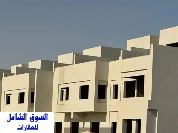 شقة بنظام فيلا مع جاردن واسعة استلام فوري في Dunes...