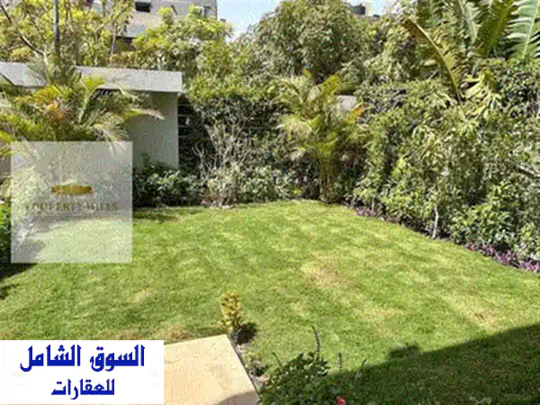 فيلا بسعر الكاش في الباتيو تاون بتشطيب كامل بفيو علي مساحات خضراء بجوار auc 4