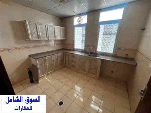 للإيجار السنوي في عجمان، شقة غرفة وصالة في الراشدية 2 بمساحة كبيرة وموقع متميز وخدمي طوال اليوم. ... 4