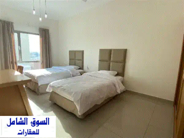 شقة مفروشة للإيجار في الحد الجديد، تتكون من غرفتي نوم، حمامين، صالة، بلكونة، مطبخ، مصعد، وموقف خاص. ...