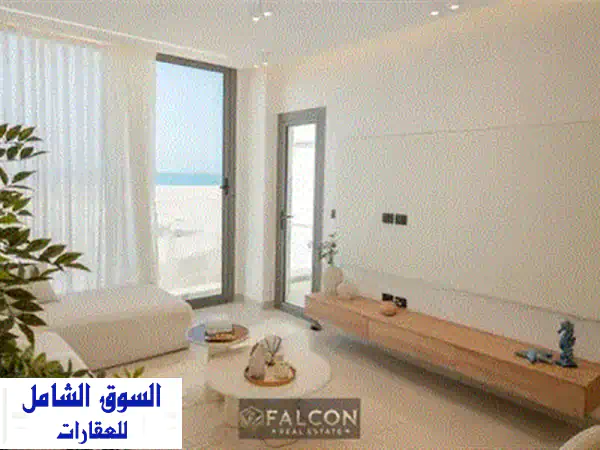 صف اول بحر بسعر لقطه متشطب بالكامل ع المفتاح في مارينا5 الساحل الشمالي  قبل لسان الوزراء marina5  بجوار فندق Rixos دقائق من مراسي 4