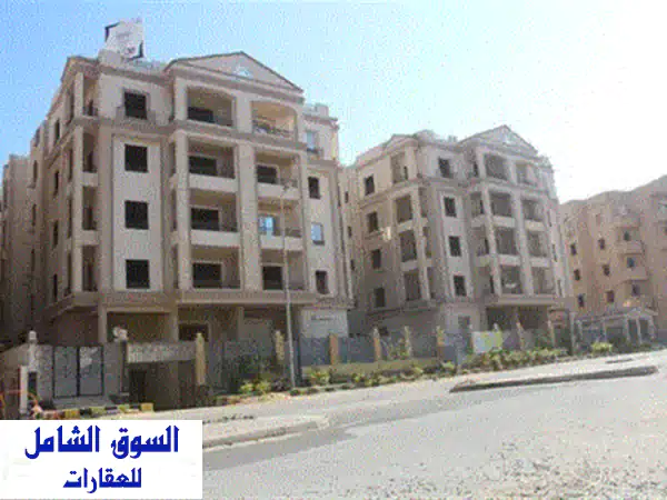 شقة  للبيع 182 متر استلام فوري في اللوتس الشمالية التجمع الخامس el lotus 5 th settlement new cairo 3