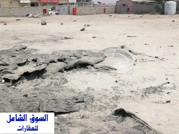 أرض متعددة الاستخدام في منطقة الصناعية القديمه أم القيوين مساحة 30 ألف قدم كهرباء على حسب استخدام ...